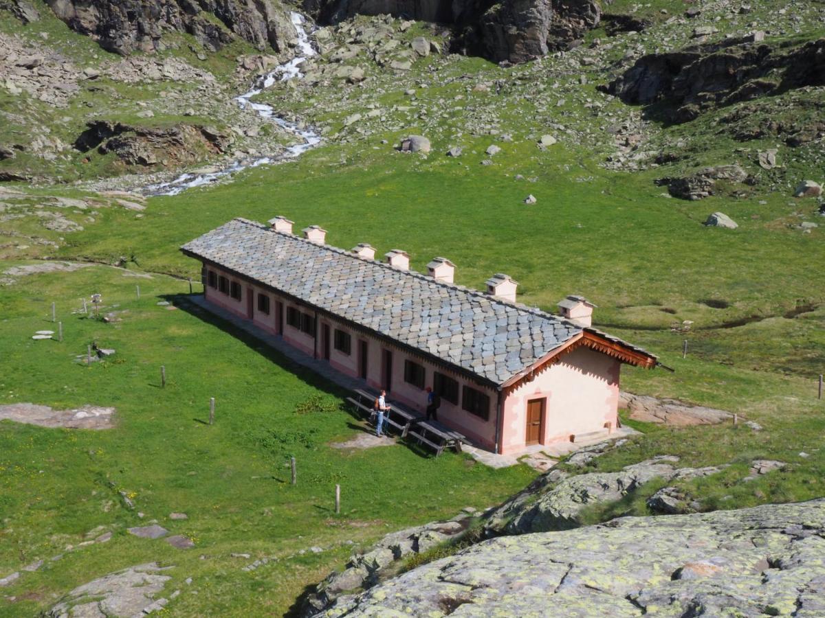 Rifugio Casa Di Caccia Villa Noasca Bagian luar foto