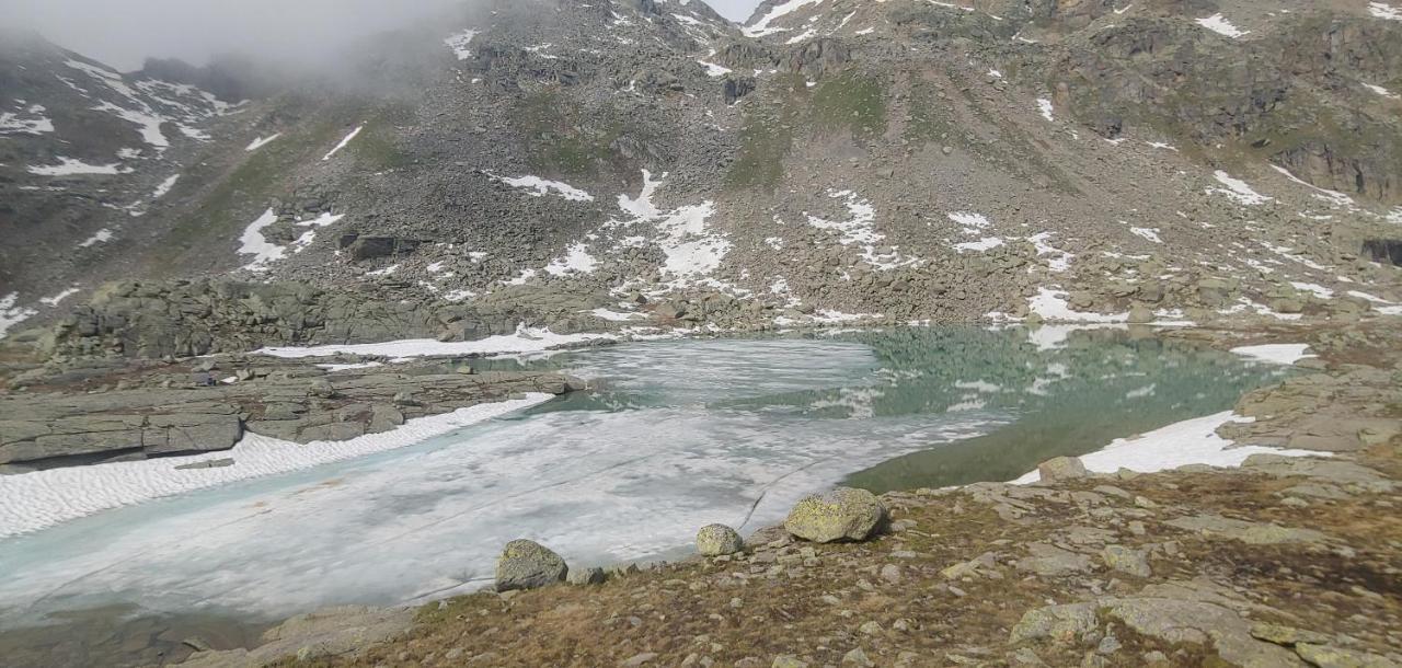 Rifugio Casa Di Caccia Villa Noasca Bagian luar foto